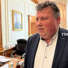 Фото до матеріалу: Трамп прибув до Пекіна на броньованому лімузині «Звір»: перший візит за дев'ять років