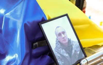 Фото до матеріалу: Тарас Курчик вдихнув нове життя у хіт «Вона як сонце»