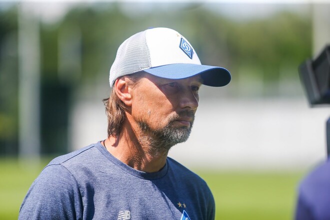 Фото до матеріалу: Григорій Суркіс підтримує Ігоря Костюка як тренера «Динамо» на наступний сезон