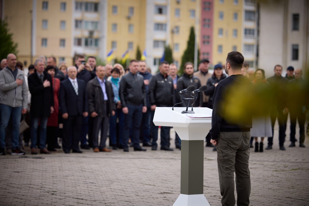 Фото до матеріалу: Ліквідаторів Чорнобильської катастрофи нагородили державними орденами у Прикарпатті