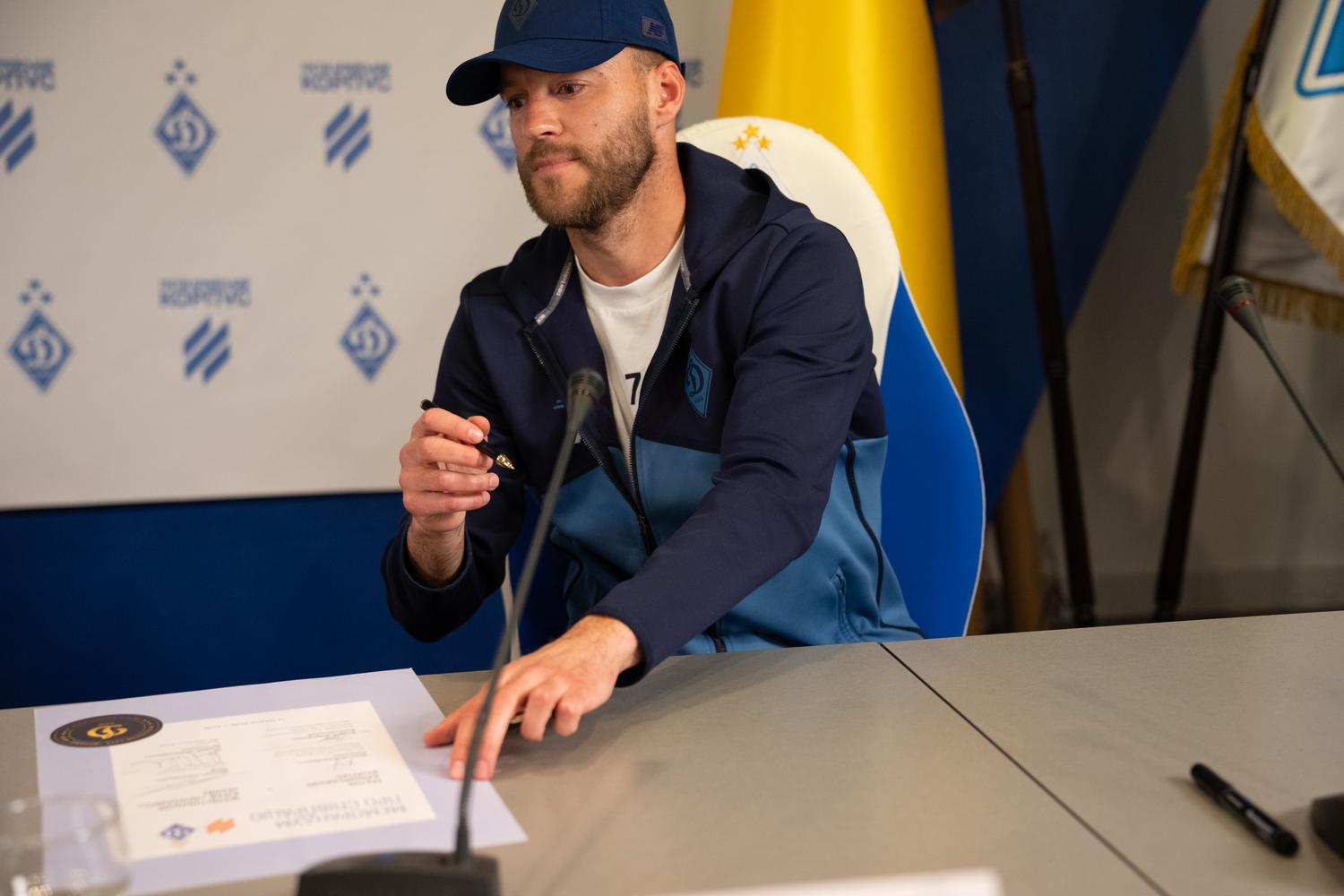 Фото до матеріалу: ФК «Динамо» та Третій армійський корпус об'єдналися для підтримки військових