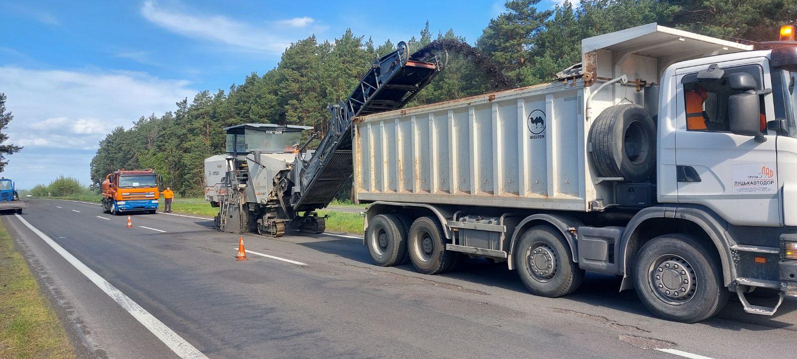 Фото до матеріалу: На дорогах Волині відновили понад 364 тисячі квадратних метрів покриття
