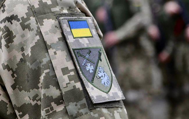 Фото до матеріалу: Як змінюється мода на кеди: 5 ознак, що ваша пара вже не актуальна