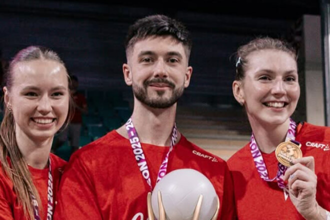 Фото до матеріалу: Українські волейболістки стали чемпіонками Франції