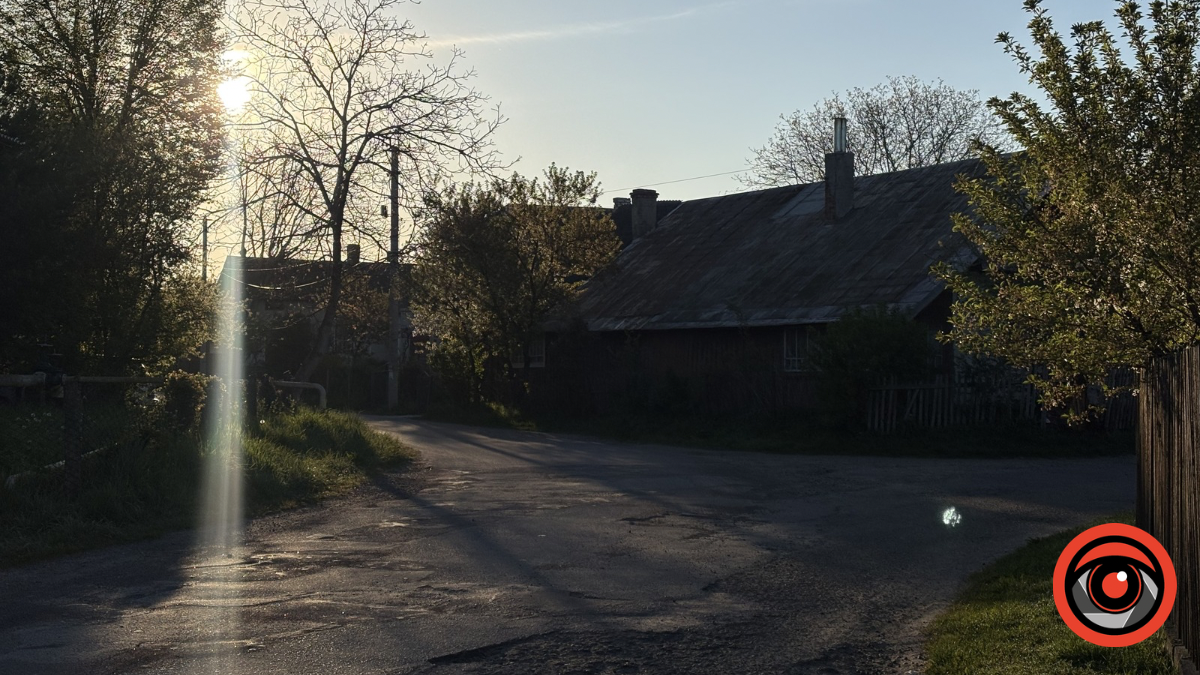 Фото до матеріалу: Ранковий Калуш у світлі травня: фоторепортаж про спокій та ігри світла