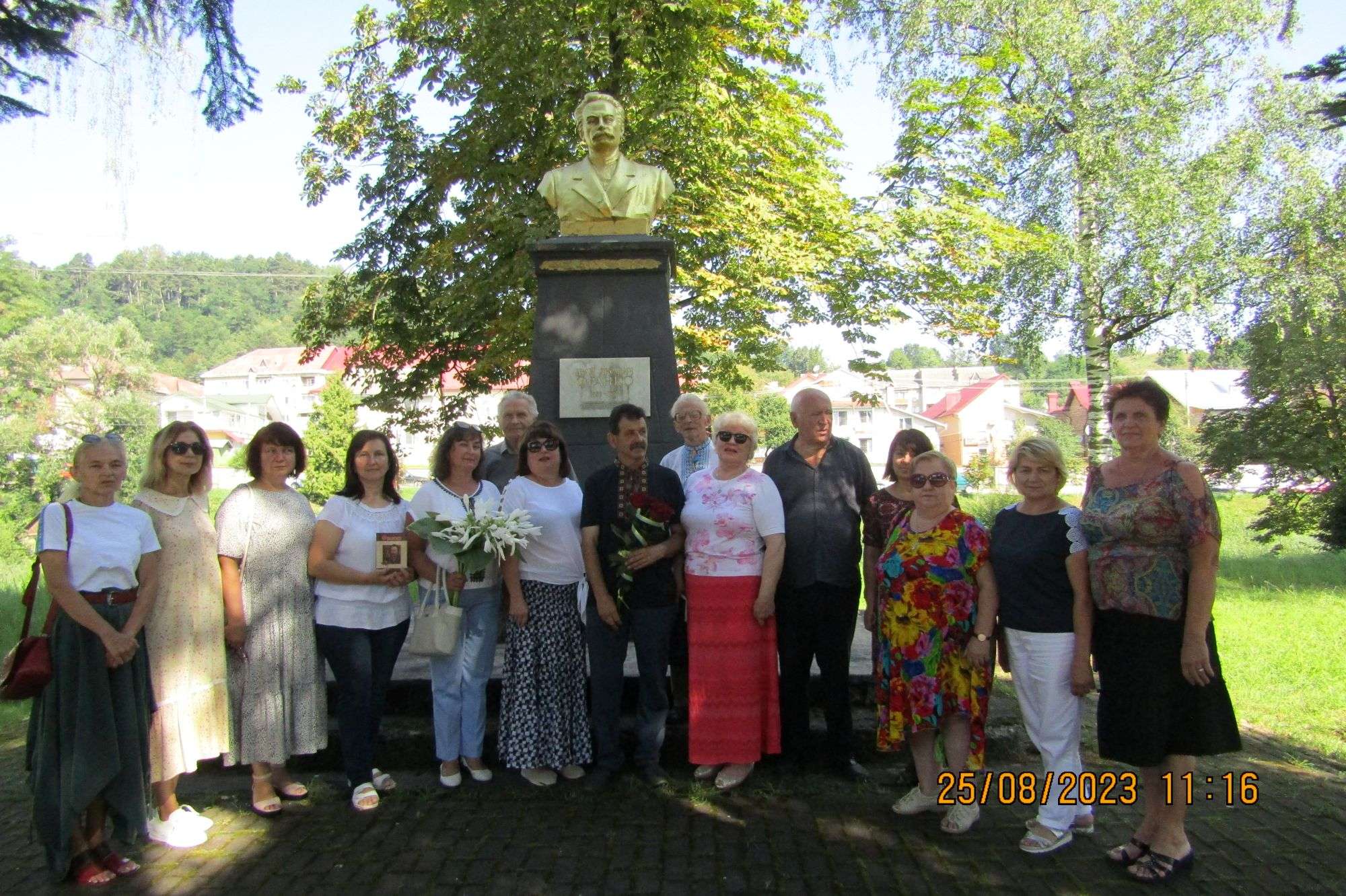 Фото до матеріалу: 170 років від народження Івана Франка: як Косівщина вшановує великого Каменяра