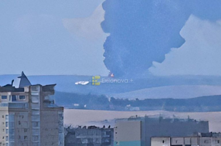 Фото до матеріалу: Атака дронів на Перм у рф 29 квітня 2026: горить об’єкт «Транснєфті» з великим стовпом диму