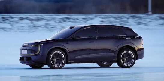 Фото до матеріалу: Nissan відроджує легендарну Primera: доступний електроседан з запасом ходу 635 км