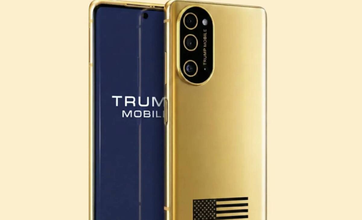 Фото до матеріалу: Смартфони Дональда Трампа T1 Phone почали постачання в США