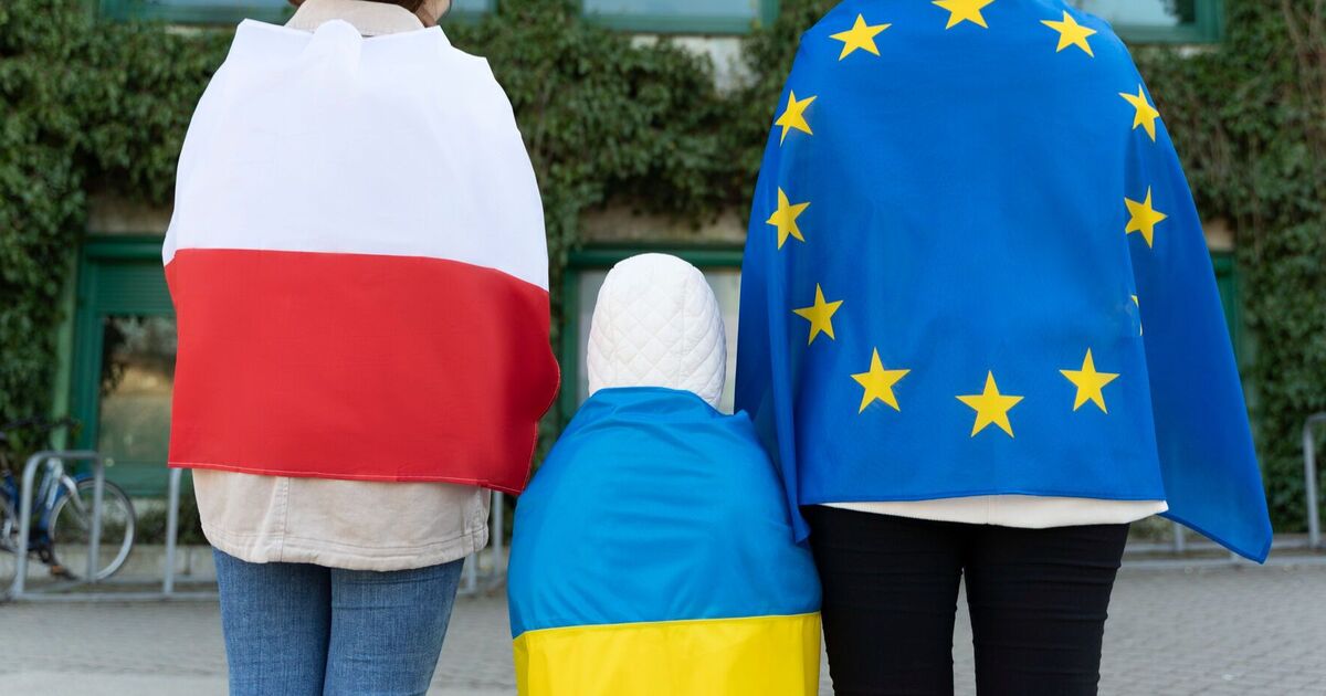 Фото до матеріалу: Українцям хочуть ускладнити отримання польського громадянства: нові правила натуралізації