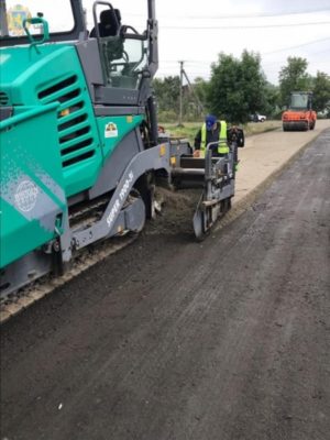 Фото до матеріалу: Які компанії обслуговують дороги Буського району: офіційна інформація від РДА