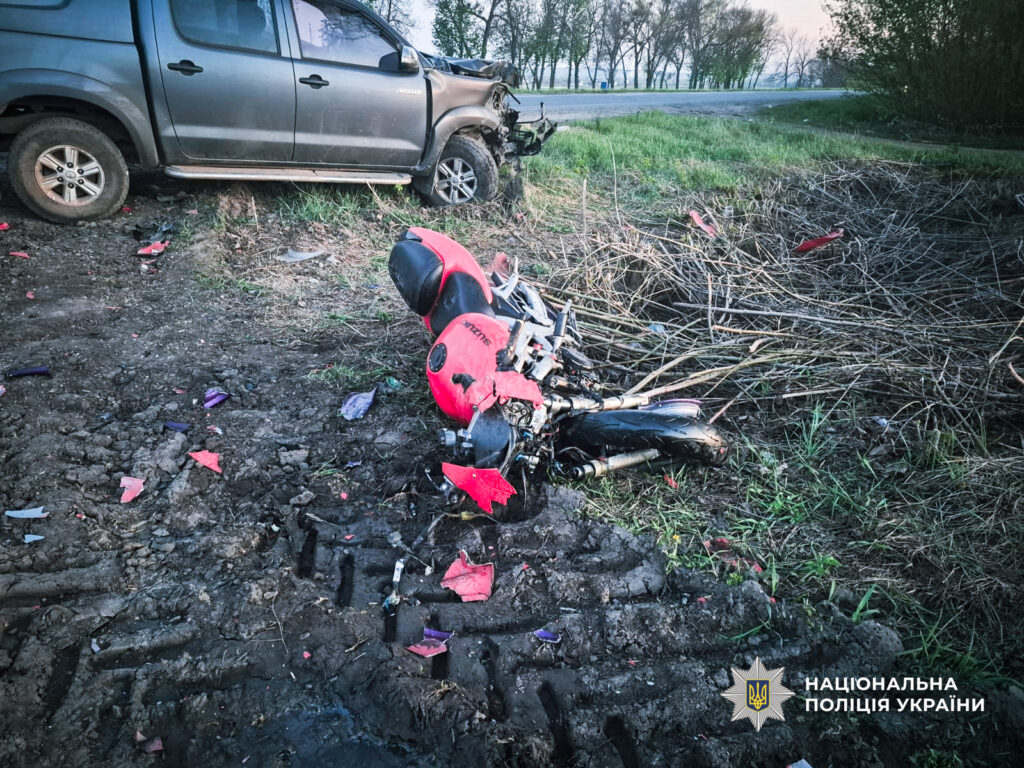 Фото до матеріалу: На Черкащині поблизу Шполи в аварії загинув мотоцикліст