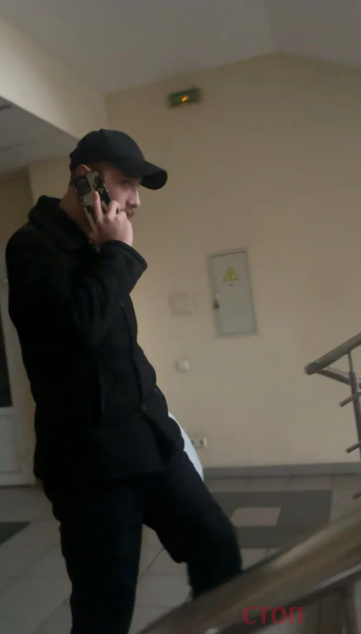 Фото до матеріалу: Перемога СтопКору: на Печерську припинено роботу шахрайського кол-центру, що ошукував іноземців