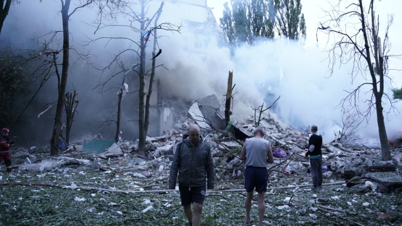 Фото до матеріалу: Святошинському району Києва бракує 78 млн грн на ремонт інфраструктури перед зимою