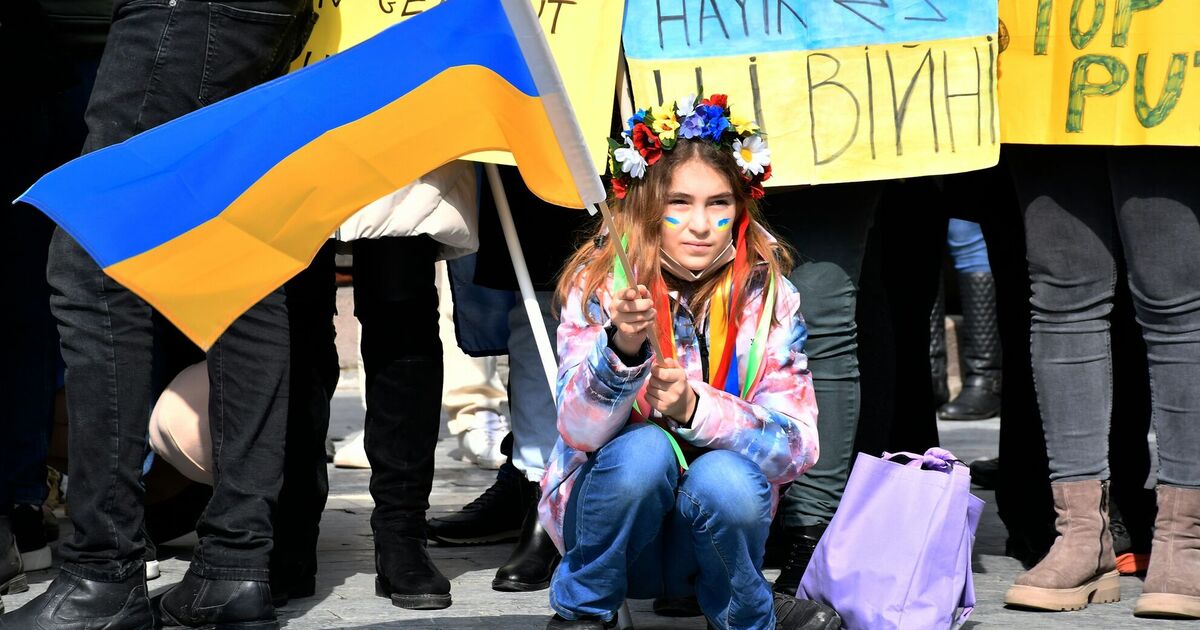 Фото до матеріалу: Франція змінила правила виплат на дітей: українців можуть залишити без грошей