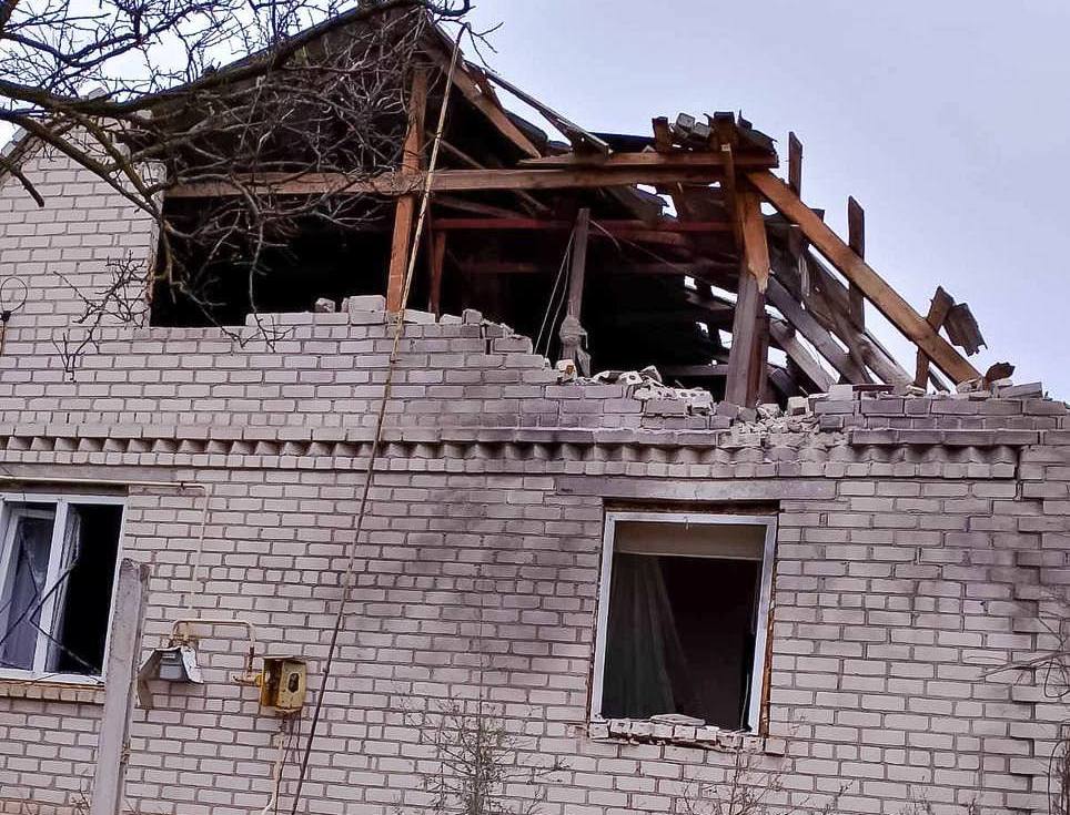 Фото до матеріалу: Росія обстріляла Зеленівку: постраждал 35-річний чоловік