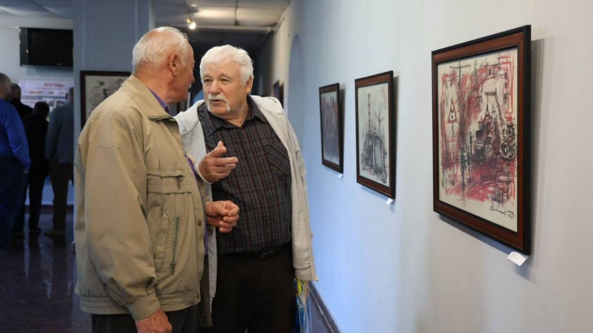 Фото до матеріалу: Криворізька виставка: спогади ліквідаторів і творчість учнів до річниці Чорнобиль