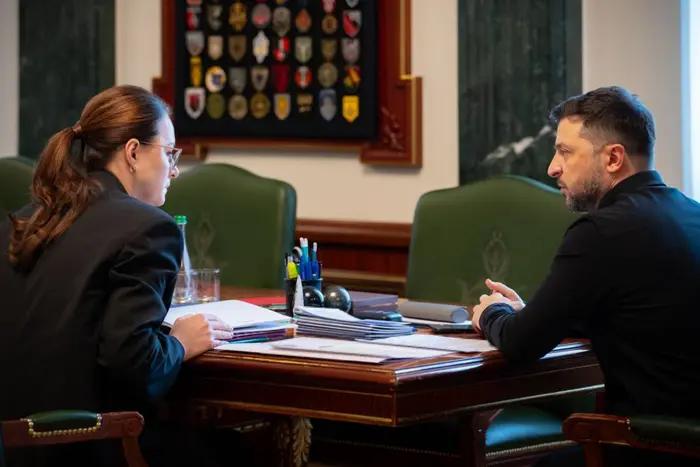 Фото до матеріалу: Зеленський і Свириденко обговорили кадрові зміни в уряді: що це означає для України