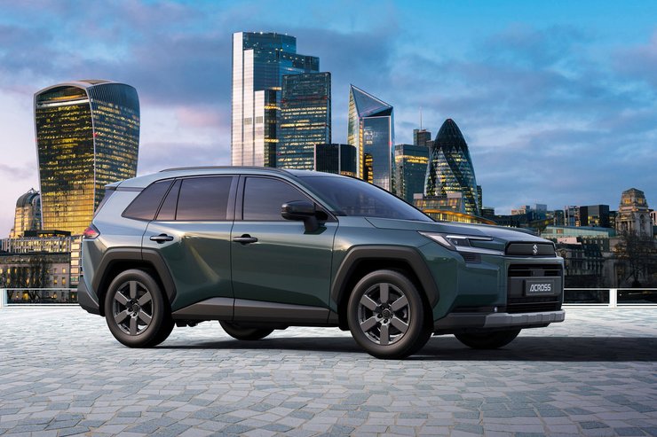 Фото до матеріалу: Новий Suzuki Across вийшов на ринок: 300 сил, 1,4 л/100 км та 52 695 євро