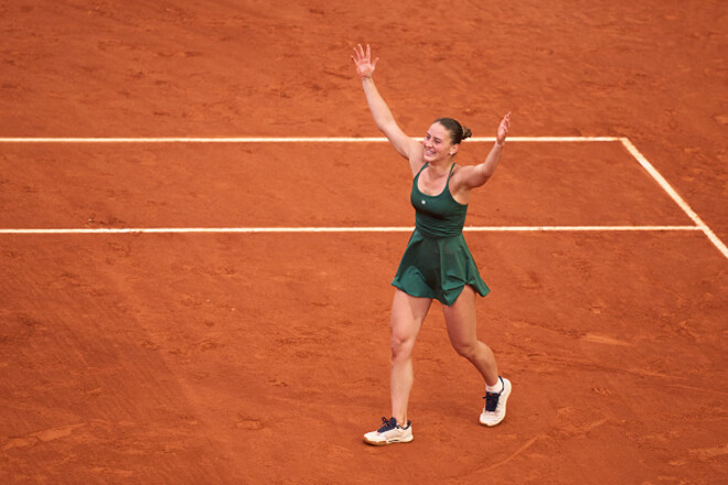 Фото до матеріалу: Дві українки вперше разом у топ-15 рейтингу WTA: Світоліна на 10-му, Костюк на 15-му