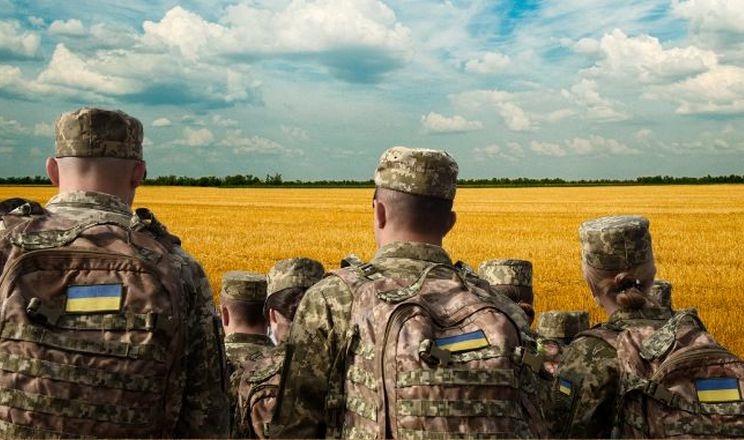 Фото до матеріалу: Мінекономіки та Міноборони працюють над удосконаленням бронювання через «Дію»