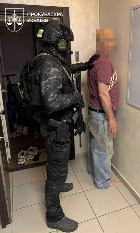 Фото до матеріалу: Понад 576 мільйонів гривень з оборонних контрактів вивели у «тінь»: Генпрокурор Руслан Кравченко повідомив про викриття злочинної схеми