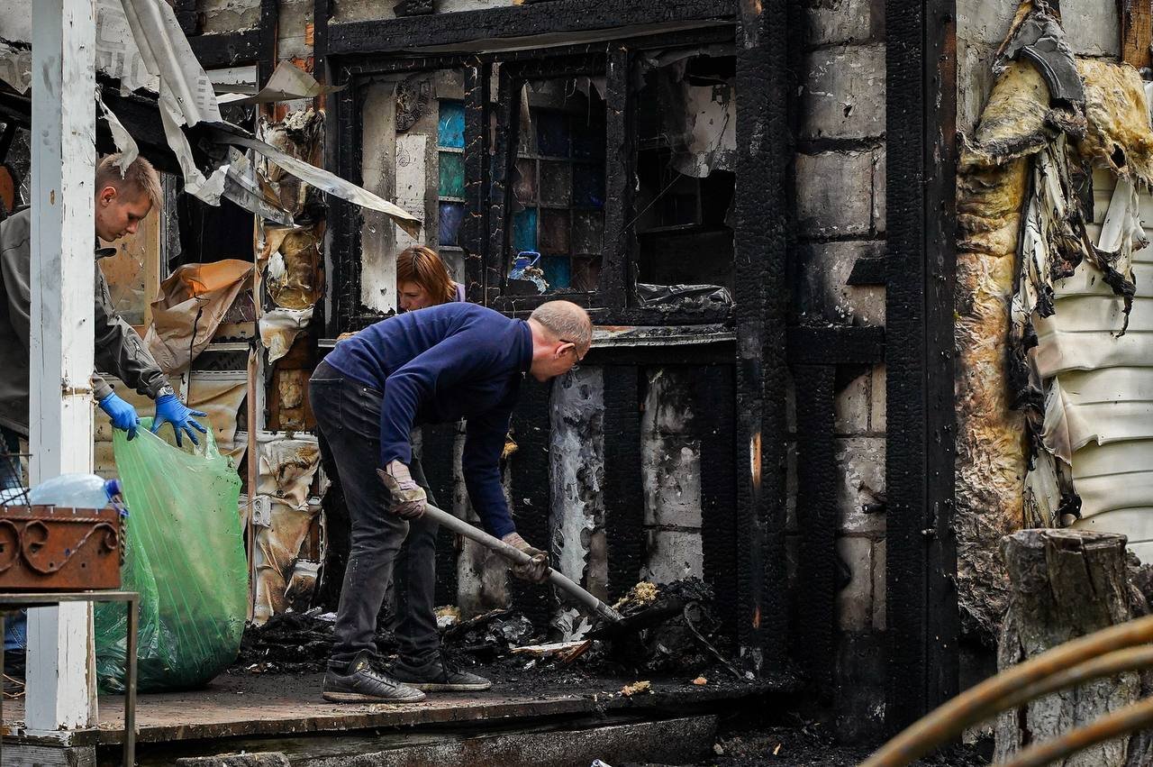 Фото до матеріалу: Наслідки масованої атаки на Київщину: Пошкоджено понад 70 об’єктів