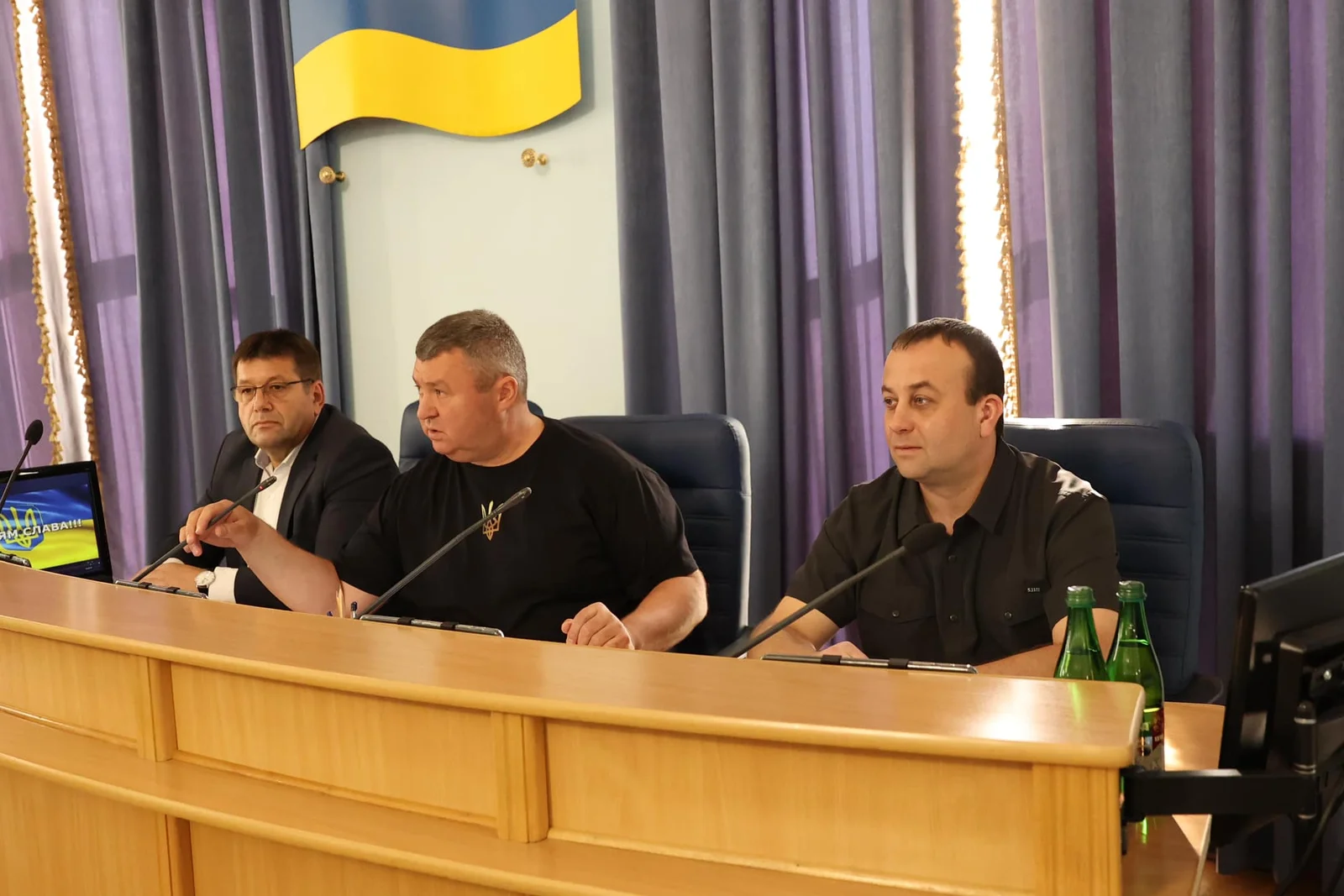 Фото до матеріалу: Рейтинг довіри у Вінницькій області: мешканці обирають Сергія Борзова найвпливовішою фігурою регіону