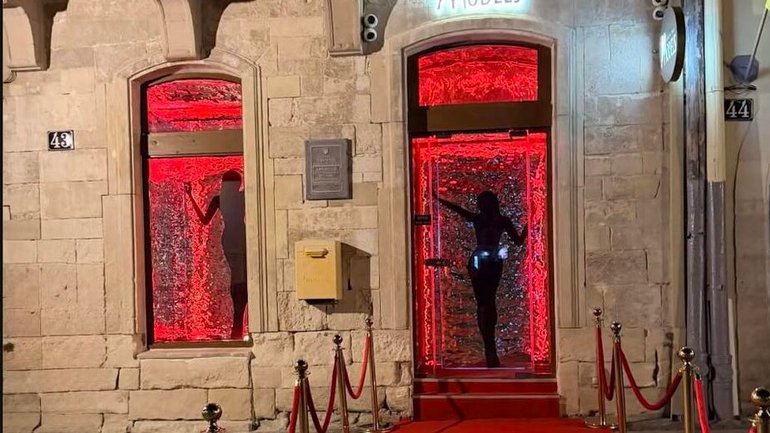 Фото до матеріалу: У Львові єремонах зареєстрував петицію про перенесення закладів “секс-індустрії” за межі центру міста