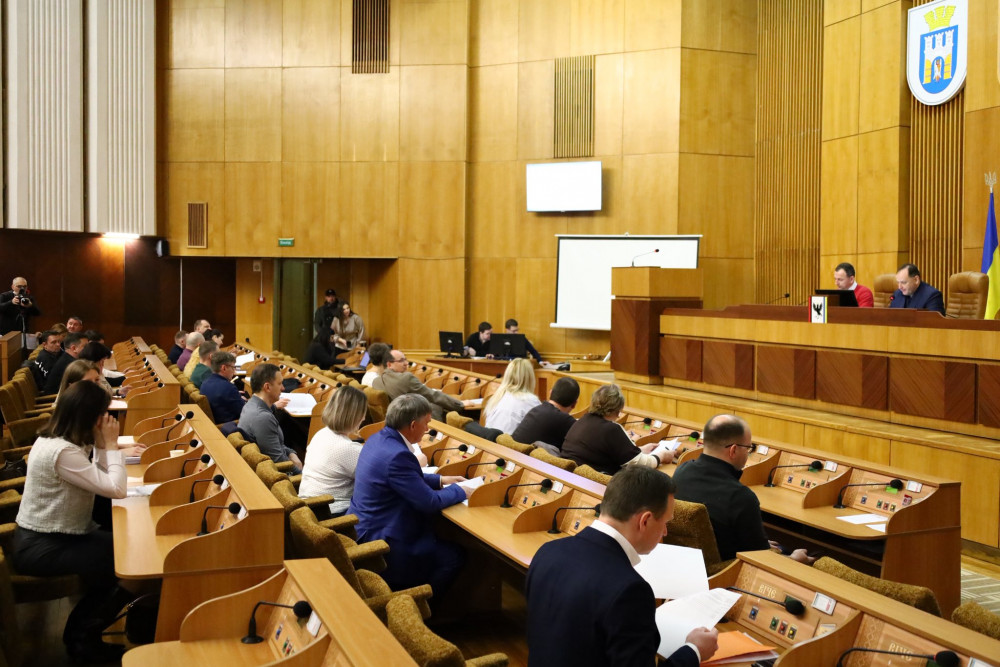 Фото до матеріалу: Депутати Івано-Франківська отримали високі оцінки в моніторингу 2025 року