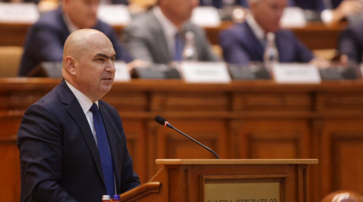 Фото до матеріалу: Політична криза в Румунії: парламент відправив у відставку проєвропейський уряд Боложана