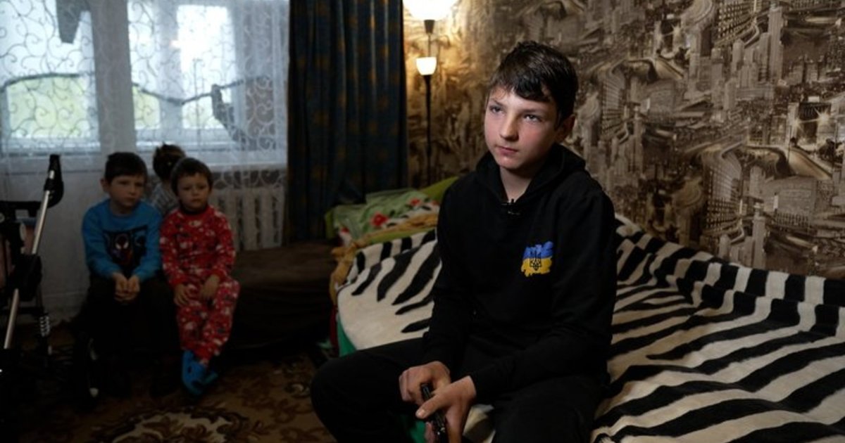 Фото до матеріалу: 12-річний хлопець у Семенівці знешкодив FPV-дрон, що летів на його братів та сестер