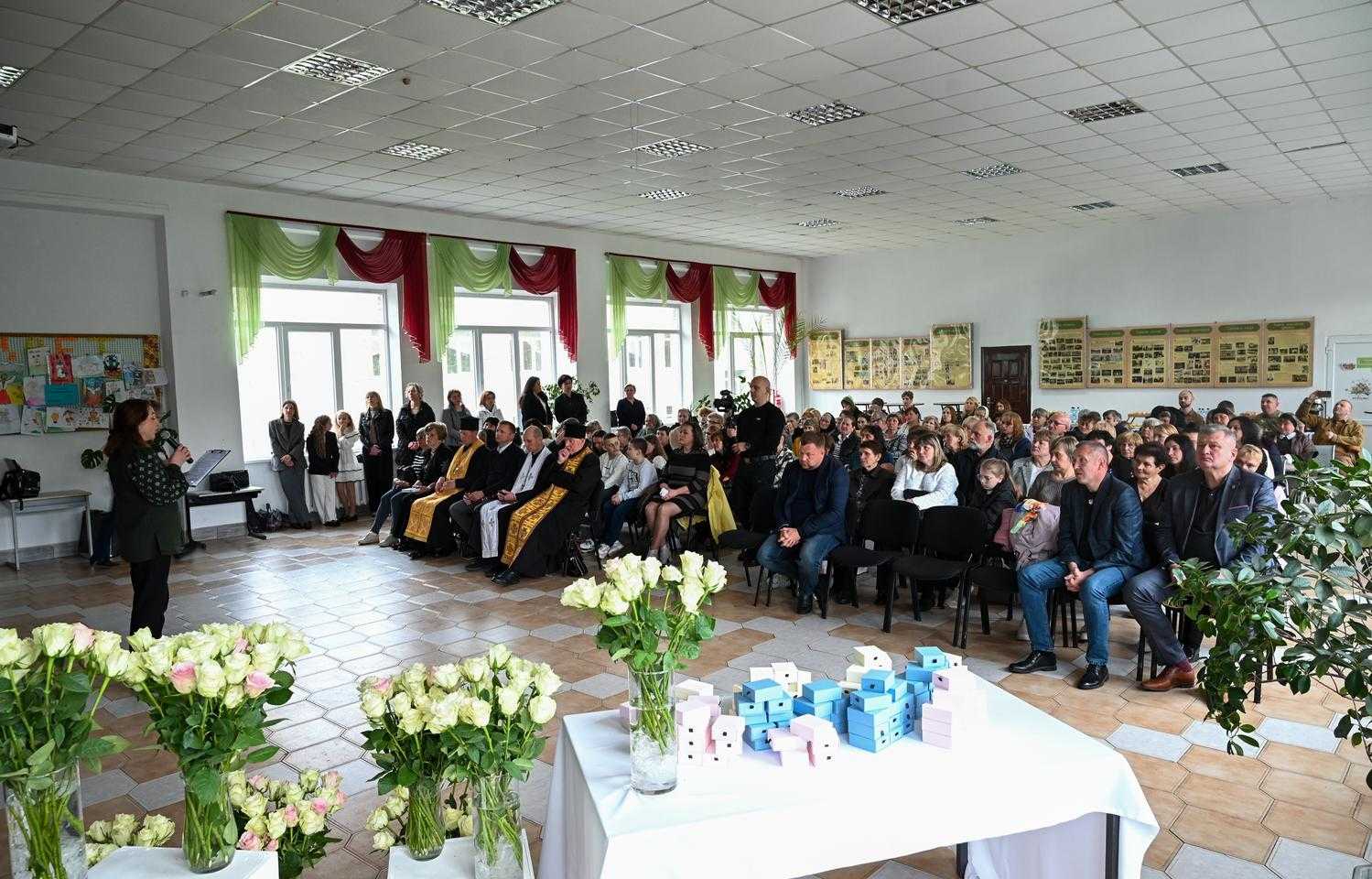 Фото до матеріалу: Матері воїнів Шептицького району вшанували у День матері
