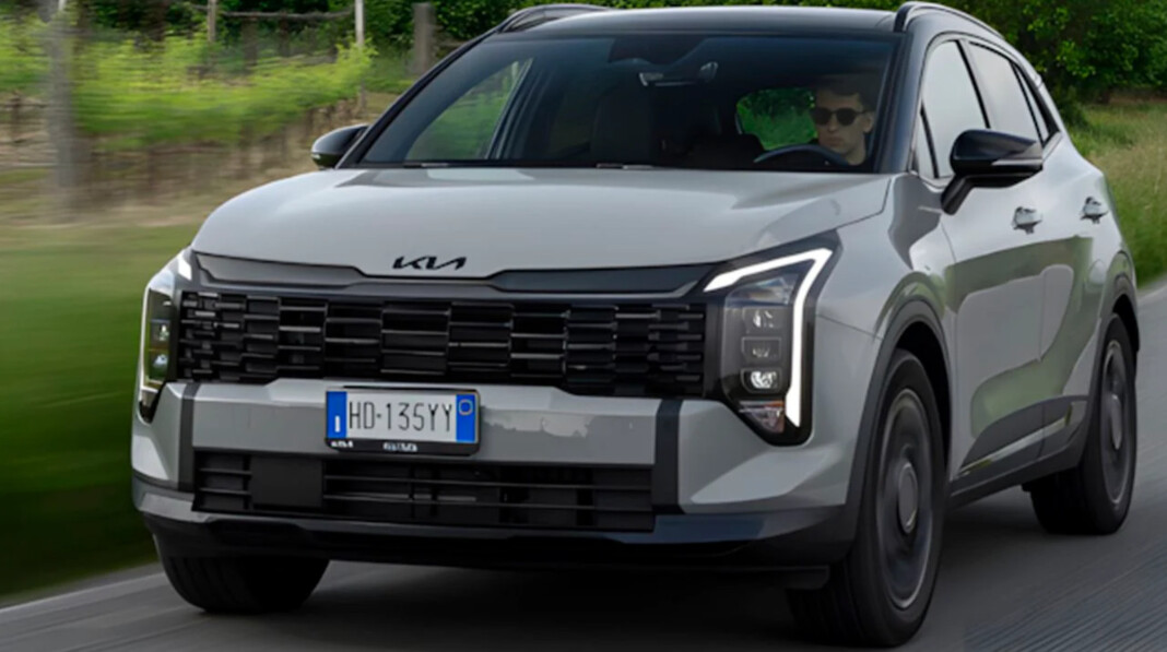 Фото до матеріалу: KIA Sportage отримав гібридну версію з запасом ходу понад 1500 км