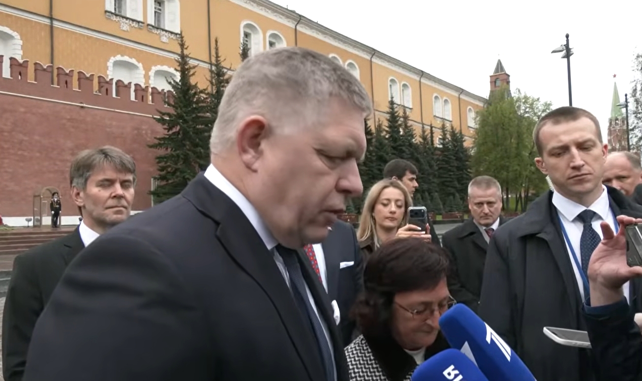 Фото до матеріалу: Прем'єр Словаччини Фіцо в Москві назвав себе «чорною вівцею» ЄС і анонсував зустріч з Путіним