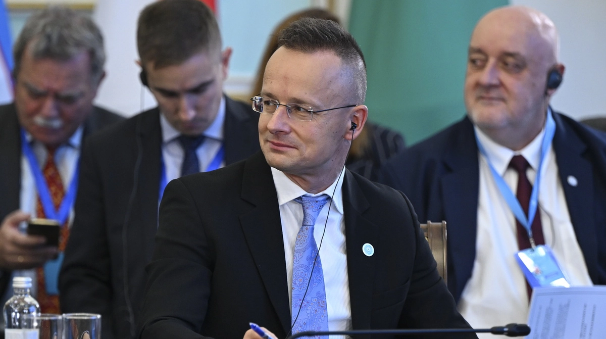 Фото до матеріалу: Петер Сійярто залишає посаду міністра закордонних справ Угорщини, але стане народним депутатом