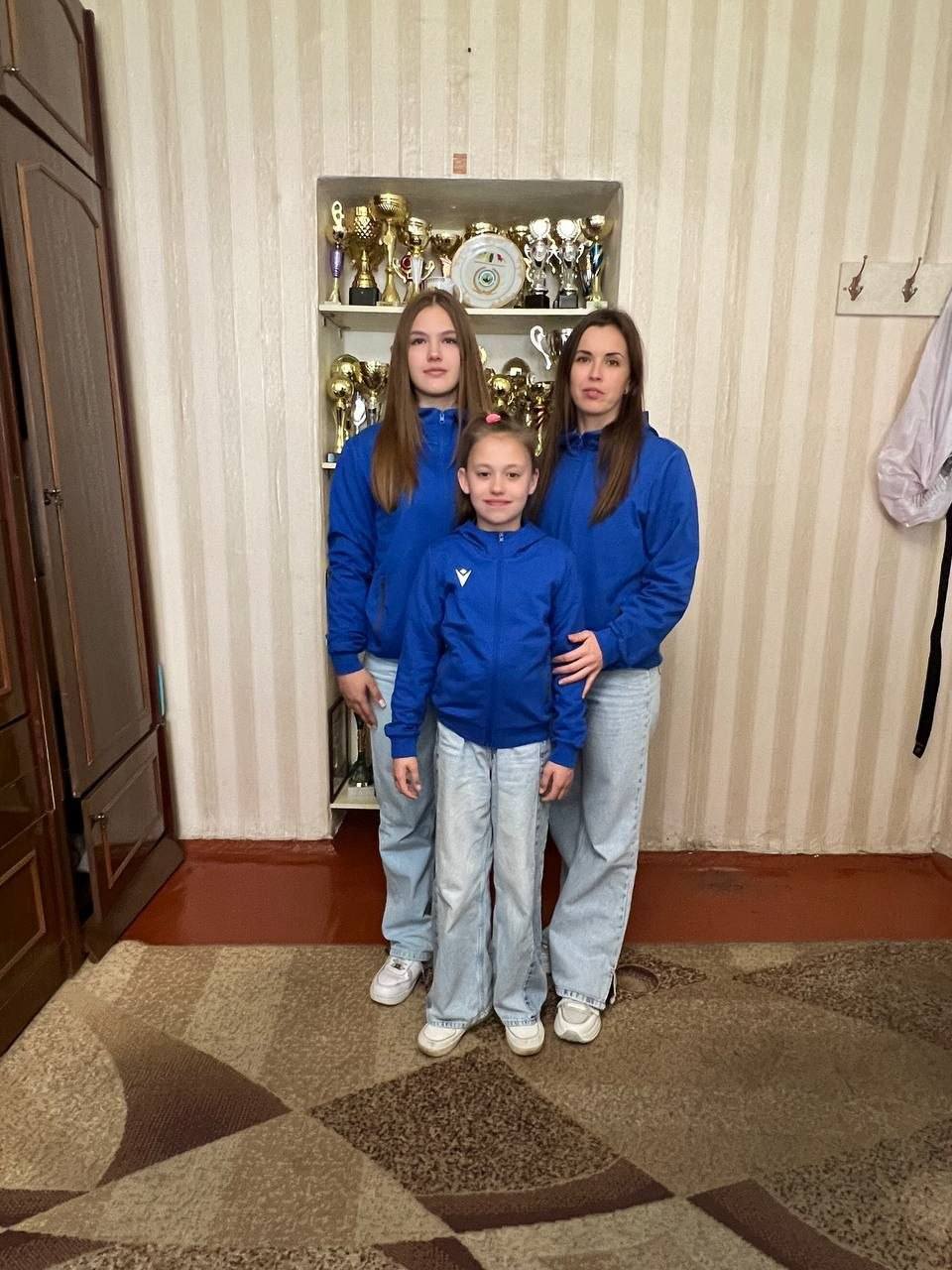 Фото до матеріалу: Акробатки з Арцизу змагаються на Чемпіонаті України у Вінниці