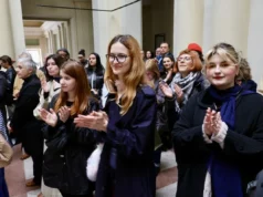 Фото до матеріалу: У Нагуєвичах відкрили фотовиставку Георгія Сутуріна про життя під час війни