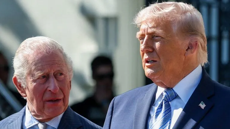 Фото до матеріалу: Трамп попередив короля Чарльза III: Путін хоче війни