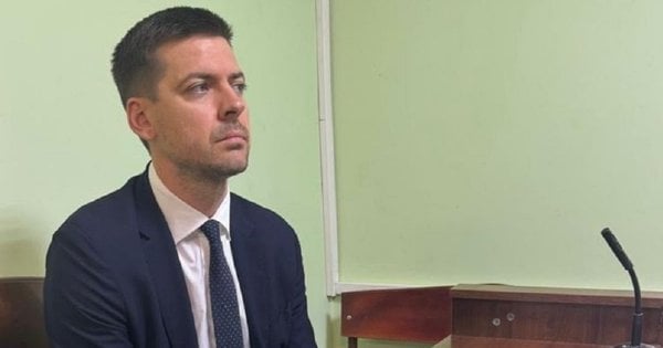 Фото до матеріалу: Батьки очільника Київської міської прокуратури мають громадянство РФ та працювали на «Роснефть»
