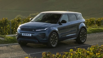 Фото до матеріалу: Range Rover Evoque як ідеальний SUV для міста
