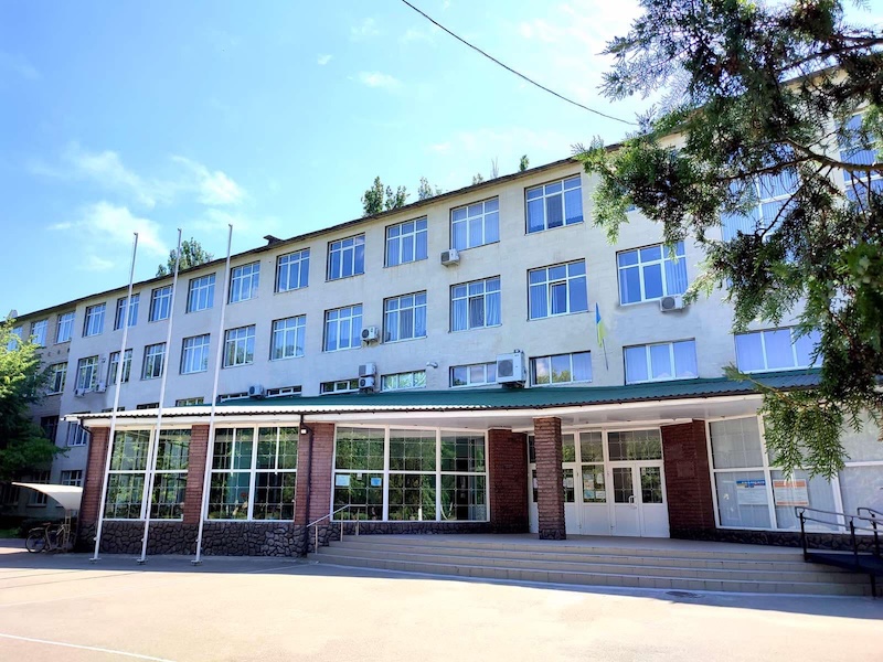 Фото до матеріалу: ХНТУ запрошує військових: університет представив освітні програми та пільги