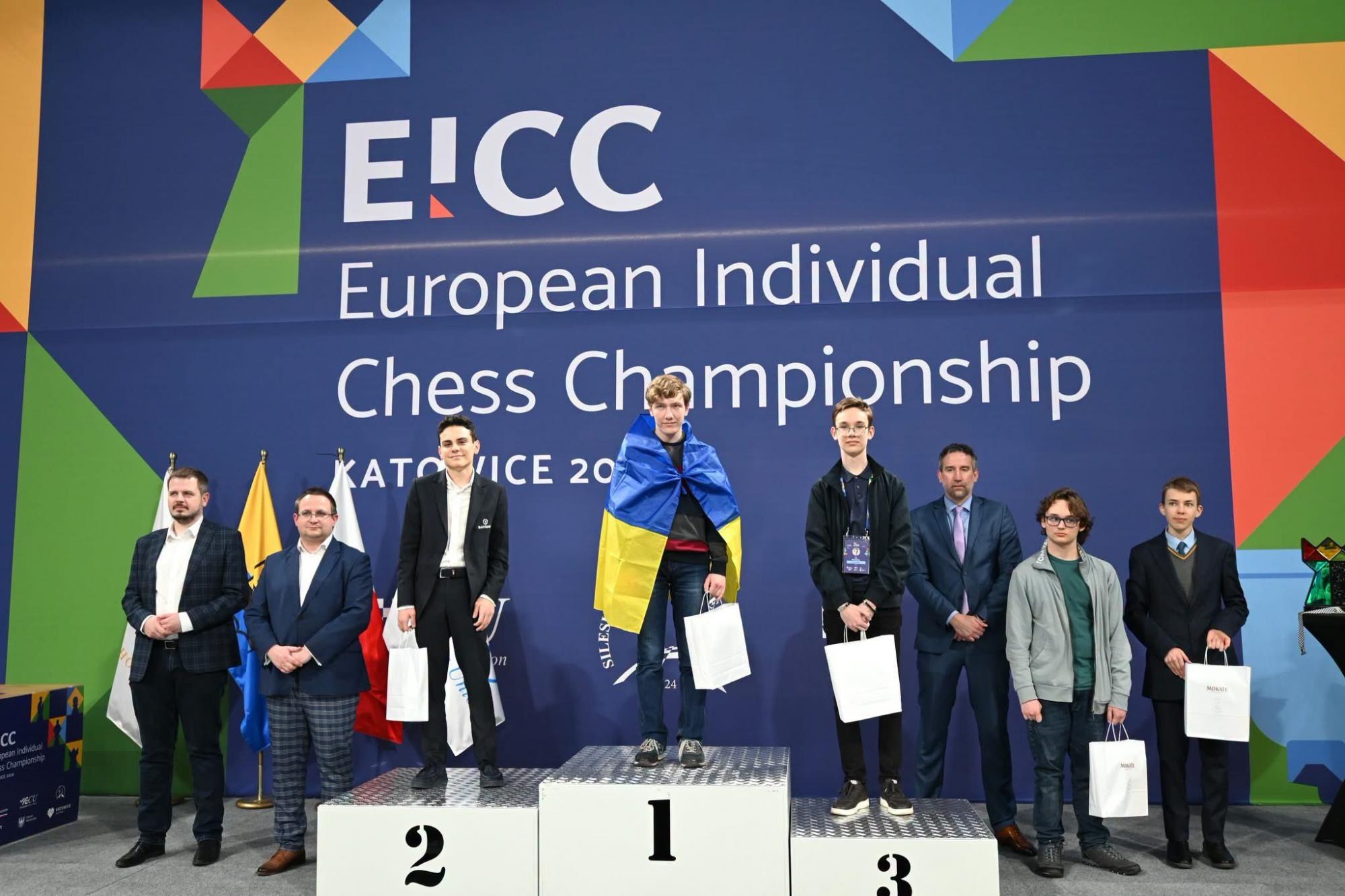 Фото до матеріалу: 17-річний Роман Дегтярьов став чемпіоном Європи з шахів: історична перемога українця без звання гросмейстера