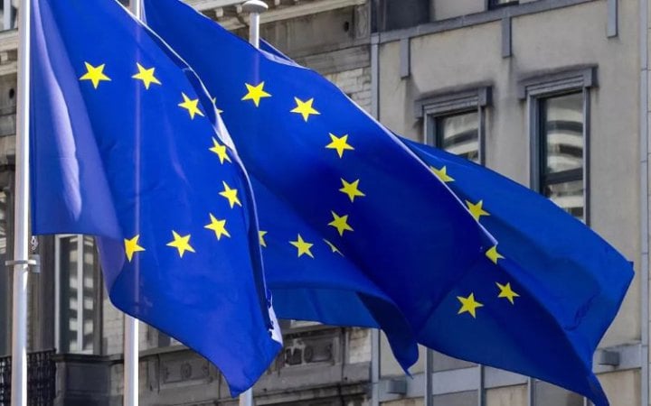 Фото до матеріалу: Франція виступає за поступову інтеграцію України в ЄС без «скорочених шляхів»