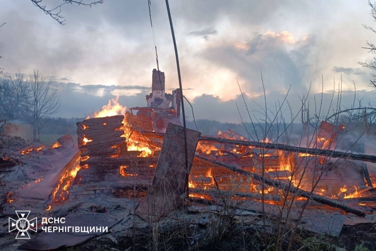 Фото до матеріалу: Ніч проти 28 квітня: РФ запустила 123 дрони по Україні, є загиблі та поранені