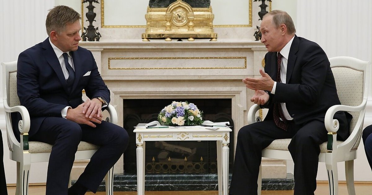 Фото до матеріалу: "Цінну інформацію": Фіцо їде до Москви, щоб передати Путіну послання від Зеленського, — ЗМІ