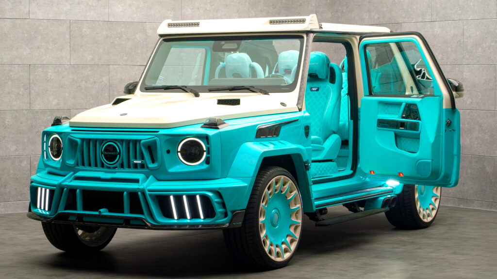 Фото до матеріалу: Mansory Azura: Mercedes G-Class перетворено на ексклюзивний дводверний кабріолет