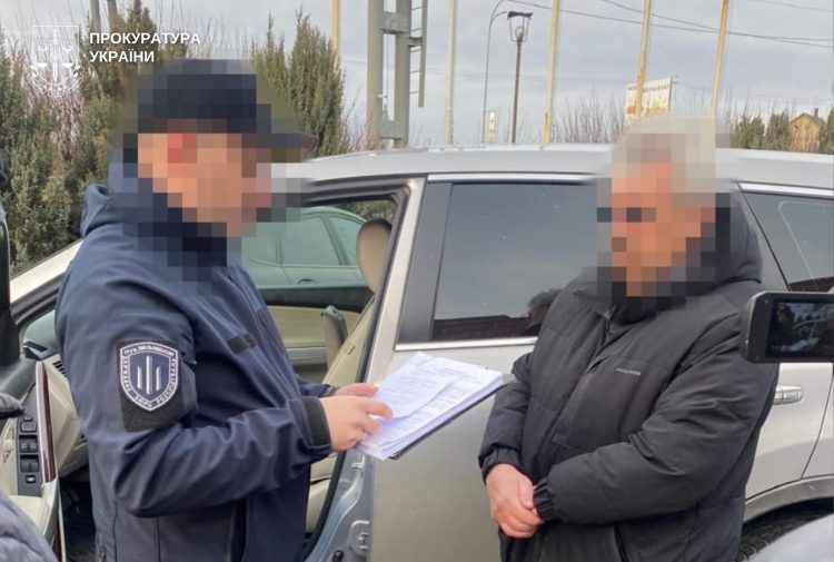 Фото до матеріалу: На Хмельниччині судитимуть директора держпідприємства за хабар у 600 тисяч гривень