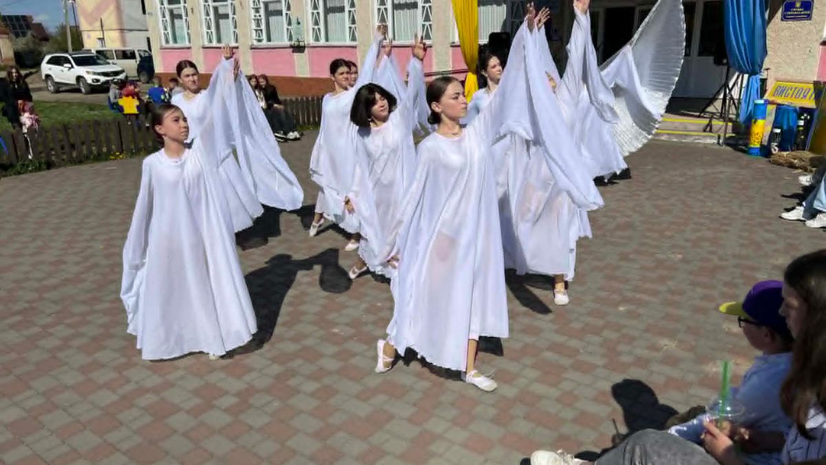 Фото до матеріалу: Спаська громада зібрала понад 51 тисячу гривень на потреби захисників