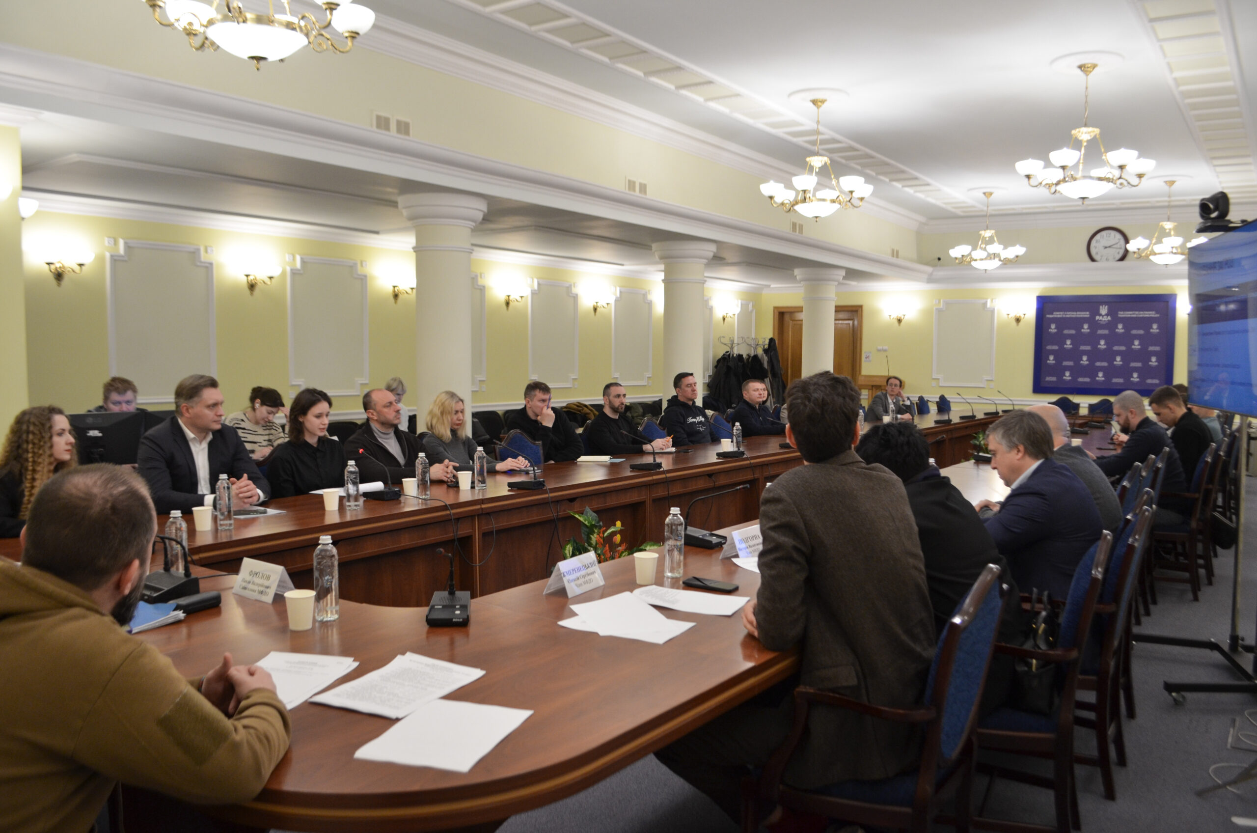 Фото до матеріалу: Дослідження РЕСУ: дві третини виробників кібершпигунських інструментів діють без контролю
